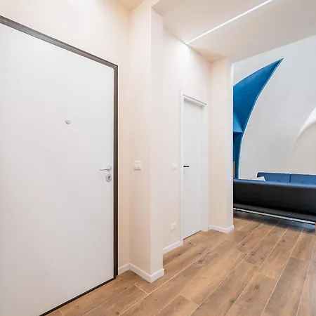 Hidden Church アパート