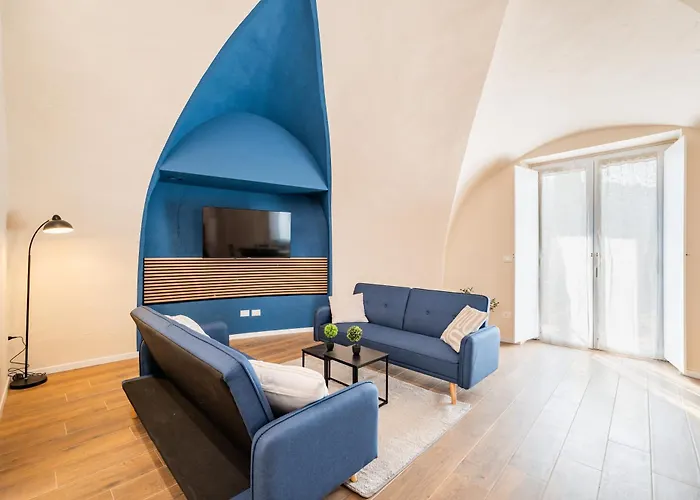 Апартаменты Hidden Church *