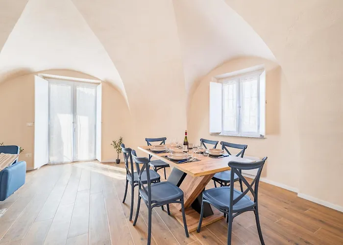 Апартаменты Hidden Church *