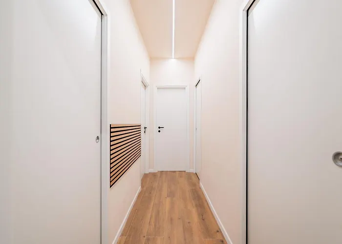 Апартаменты Hidden Church *